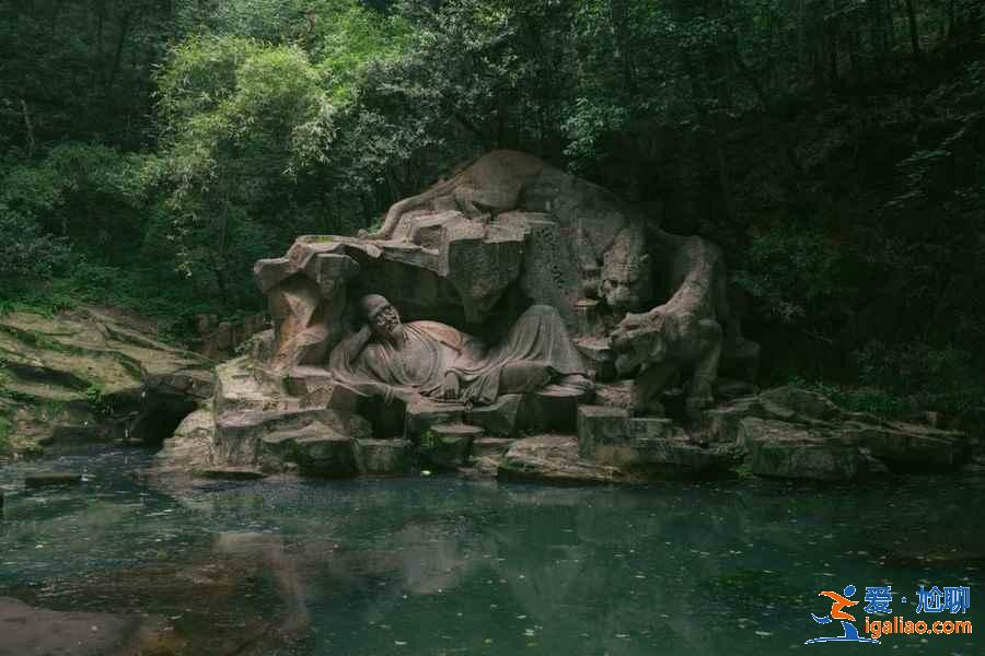 虎跑梦泉离灵隐寺多远，虎跑梦泉到灵隐寺怎么走，虎跑梦泉到灵隐寺交通路线？