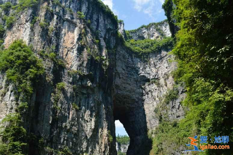 亚洲最大的天生桥群，《变形金刚4》取景地？