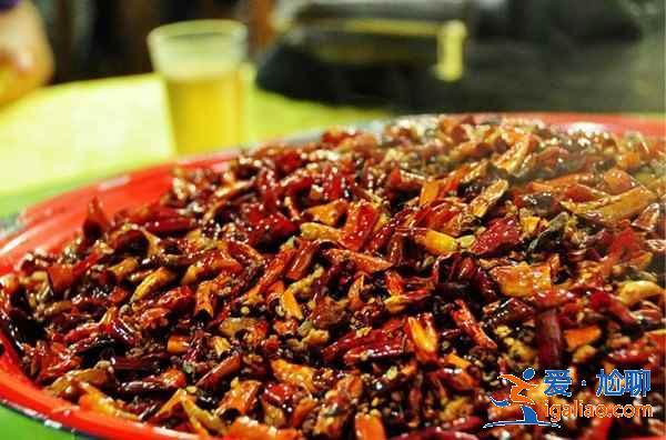 重庆特色美食推荐，去重庆吃什么，重庆特色美食小吃？