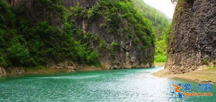 成都到光雾山多少公里，成都到光雾山自驾路线？