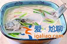 鱼汤怎么炖白？
