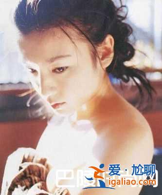 明星让女儿喝马桶水 林熙蕾泳装事件早期献身照遭扒？
