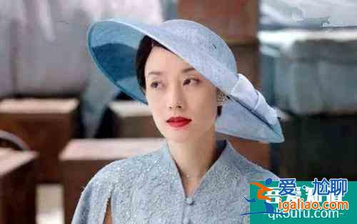 旗袍美探：一件件华丽的旗袍美不胜收，女主形象反差大？