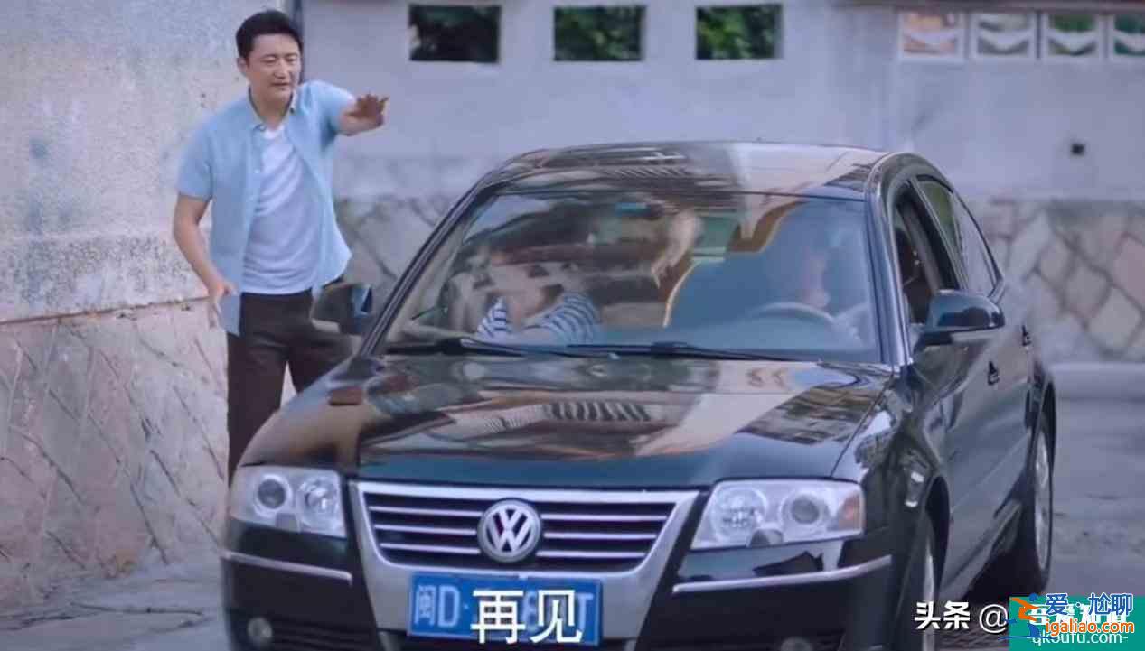 跌到8.1分，《以家人之名》口碑滑铁卢，逃不开国产剧爱情魔咒？