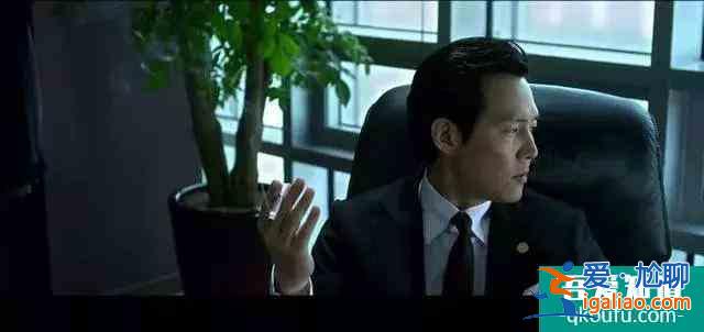 韩国硬核警匪片《新世界》：有时候我们高估了人性，也低估了人生？