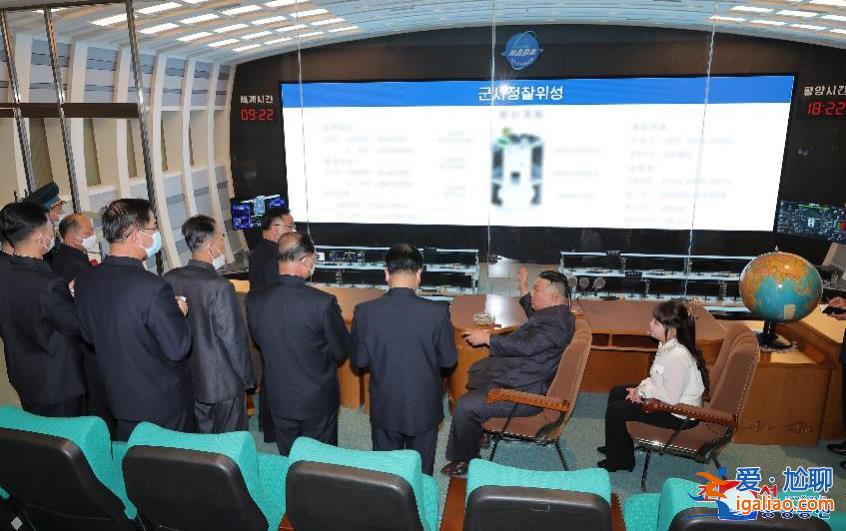 金正恩视察朝鲜国家宇宙开发局要求如期发射军事侦察卫星 美日韩慌了？