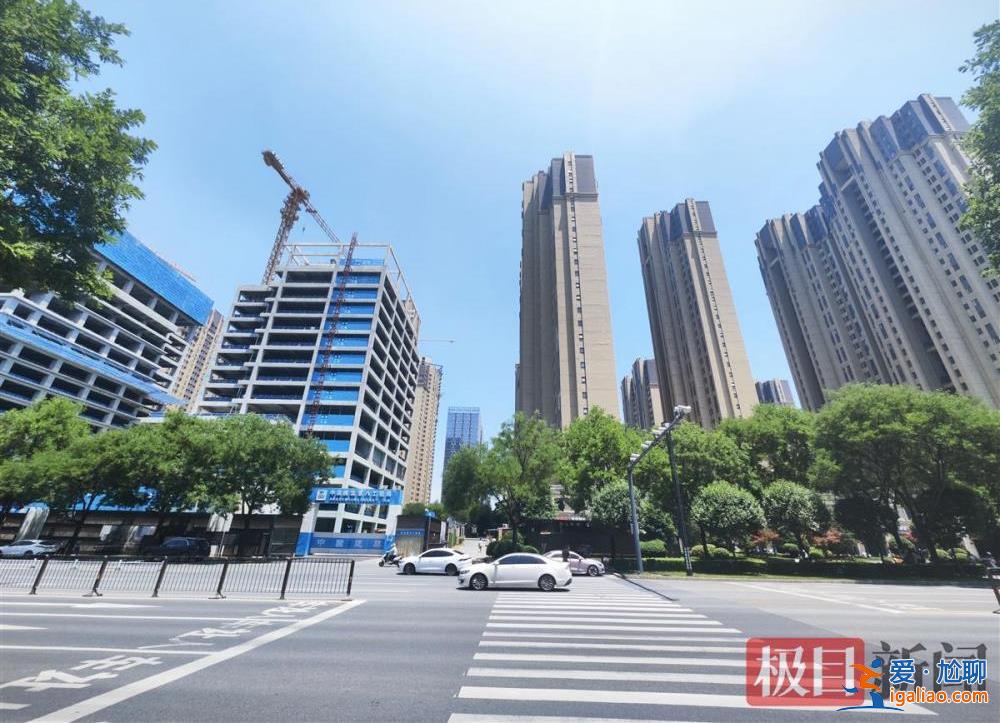 西安一小区楼体开裂路面塌陷 多方认定主体结构安全 但维修需花费近百万？