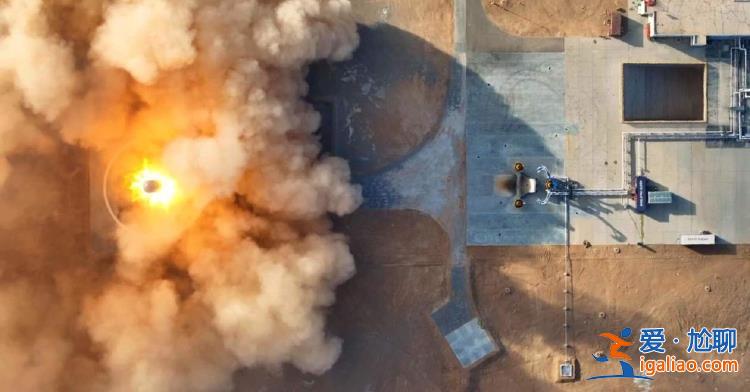 中国可复用火箭成功开展垂直起降关键性飞行试验？