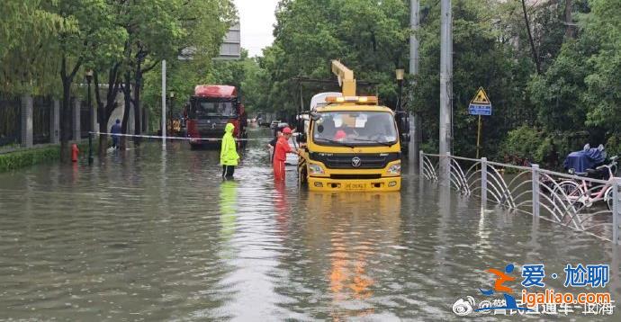 雨量破历史纪录 多地启动“六停”？