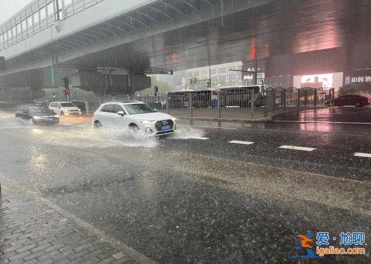 雨量破历史纪录 多地启动“六停”？