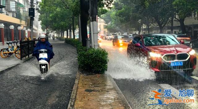 雨量破历史纪录 多地启动“六停”？