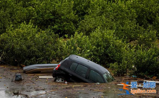 西班牙遭遇强降雨天气 已致51人死亡？